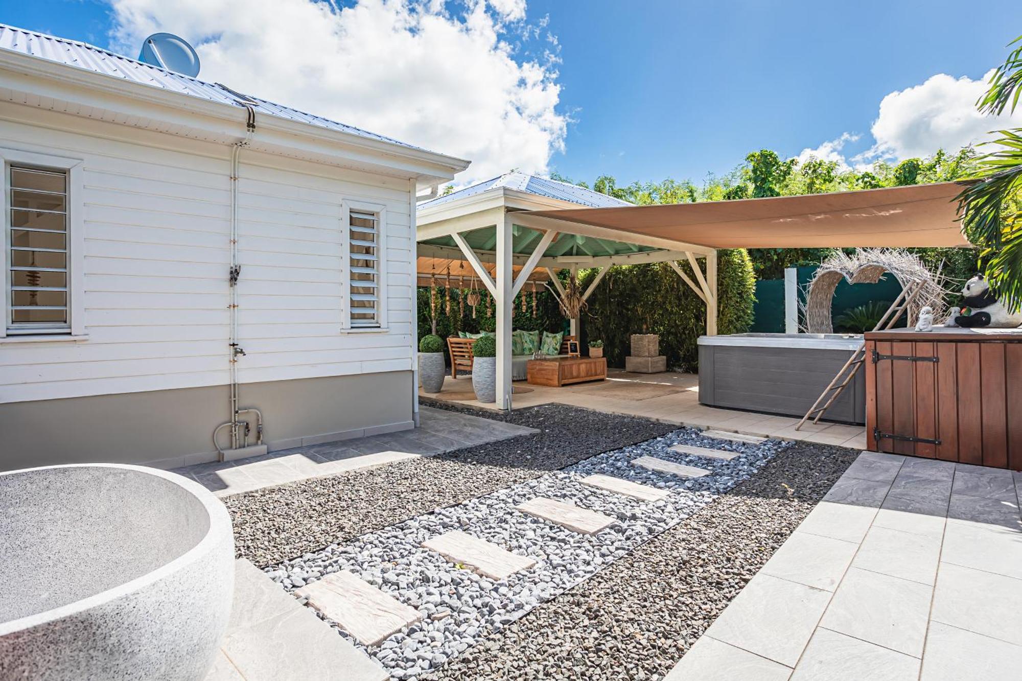 Magnifique Bungalow Et Jacuzzi Au Coeur Des Plages Le Moule Eksteriør bilde